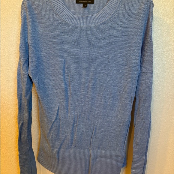 Banana Republic Sweaters - Banana Republic Soft Sky Blue Crewneck Sweater